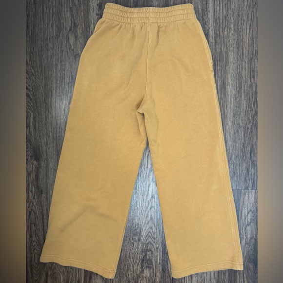 Nike Sportswear Club Fleece Wide-Leg Pants Color Flax Size Medium - Picture 6 of 8